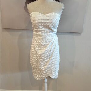 NWT ces femme Elegant White Strapless Dress
